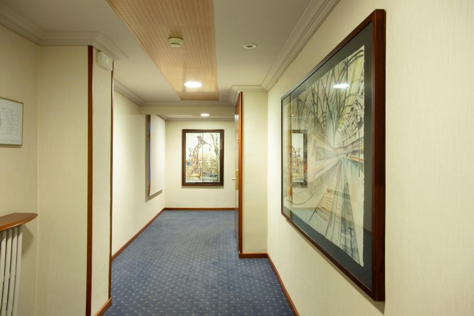 Hotel Western Premier Dante Barcelona
