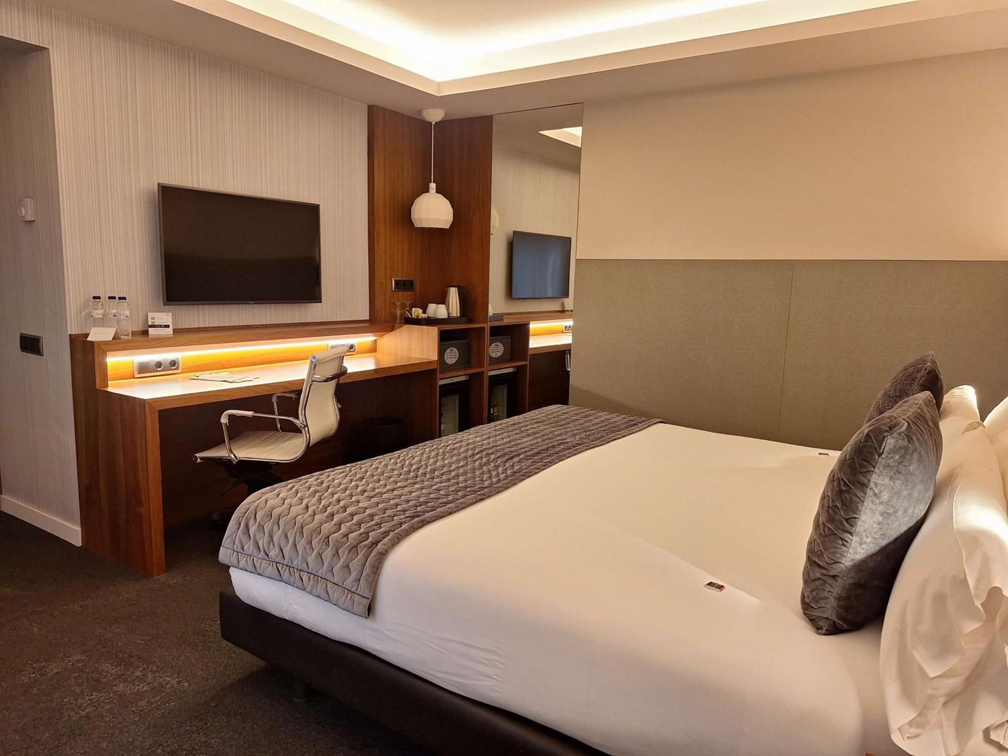 Hotel Western Premier Dante